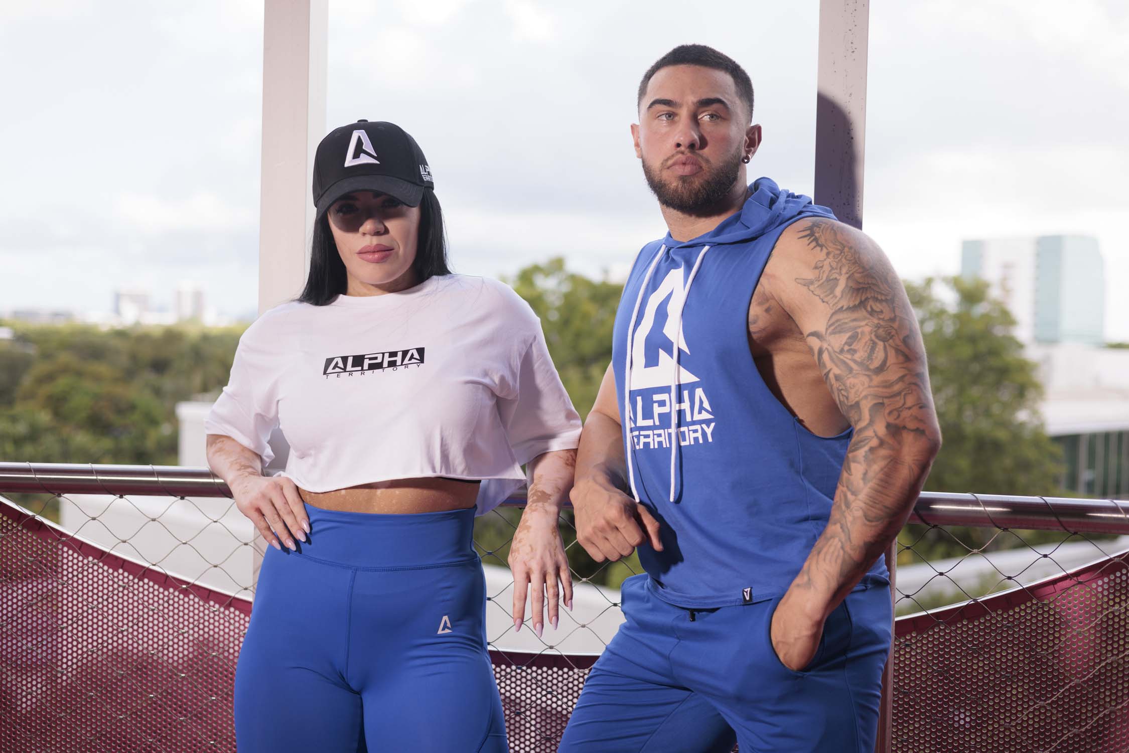 ALPHA Territory Renaissance Collection Landing Couple